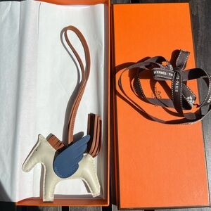 NEVER WORN PERFECT CONDITION Hermès Pegasus Bag Charm in Blue and Brown